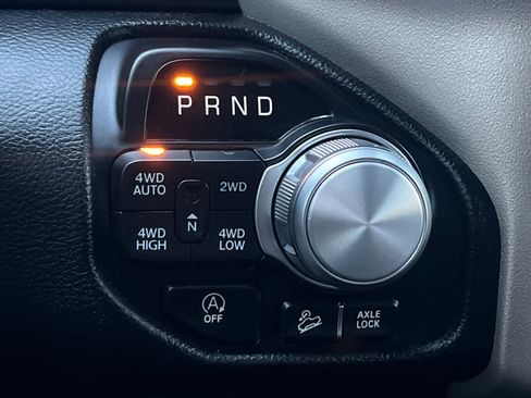 Used 2021 RAM 1500 Laramie w/ Off Road Group image 26