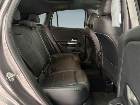 Certified 2022 Mercedes-Benz GLA 250 image 25