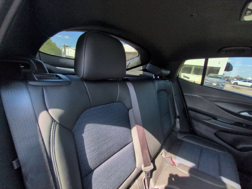 Used 2026 Buick Envista Preferred FWD image 26