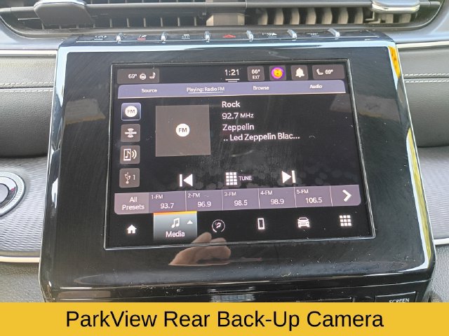 Used 2023 Jeep Grand Cherokee L Laredo AWD/4WD image 15