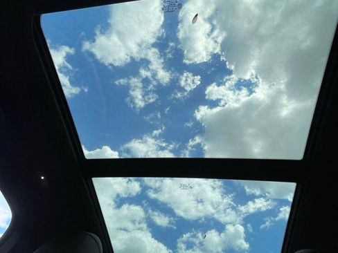 New 2026 Jeep Cherokee Overland image 13