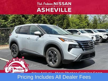 Used 2024 Nissan Rogue SV