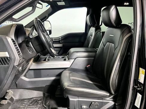 Used 2018 Ford F250 Platinum w/ Platinum Ultimate Package AWD/4WD image 20