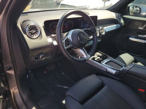 Certified 2026 Mercedes-Benz GLB 250 image 22