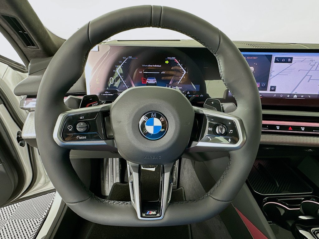 Used 2027 BMW 530i w/ M Sport Package RWD image 10