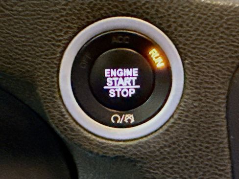 Used 2019 Dodge Charger SXT w/ Plus Group RWD image 21