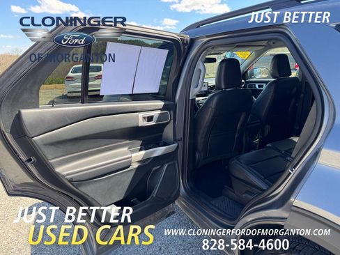 Used 2024 Ford Explorer XLT w/ Equipment Group 202A image 13