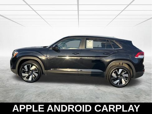 Used 2024 Volkswagen Atlas Cross Sport SE image 8
