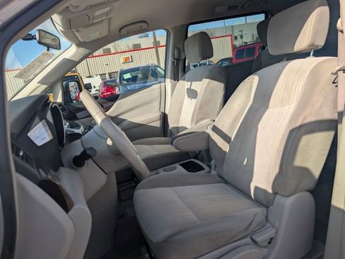 Used 2014 Nissan Quest SV image 7
