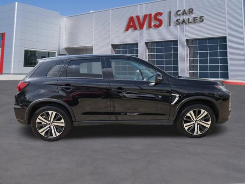 Used 2025 Mitsubishi Outlander Sport SE AWD/4WD image 7