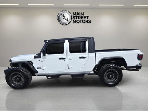 Used 2020 Jeep Gladiator Sport w/ Quick Order Package 23S image 1