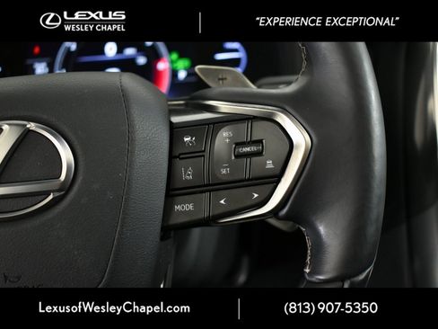 Used 2023 Lexus LX 600 4WD w/ Luxury Package image 41
