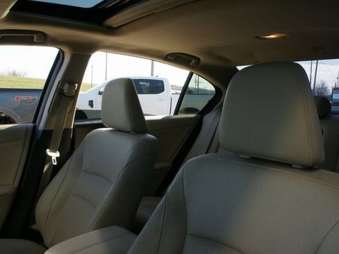 Used 2015 Honda Accord Touring image 15