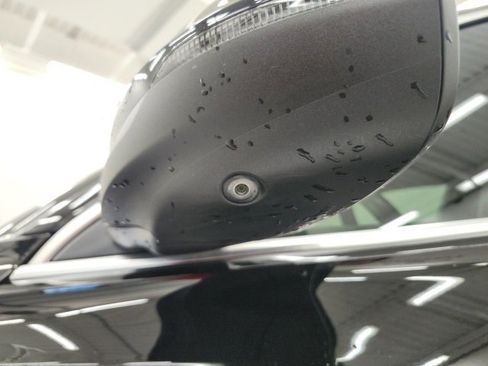 Used 2019 Audi Q8 Prestige image 16