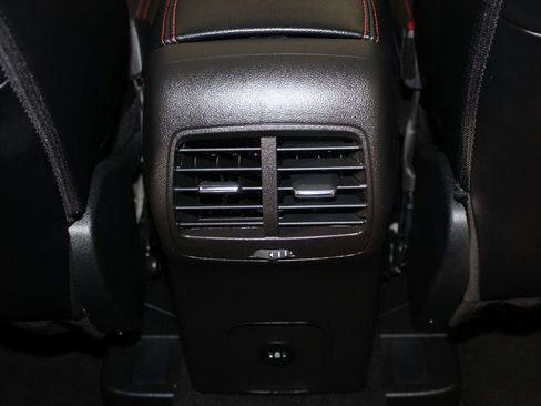 Certified 2025 Ford Escape ST-Line image 16