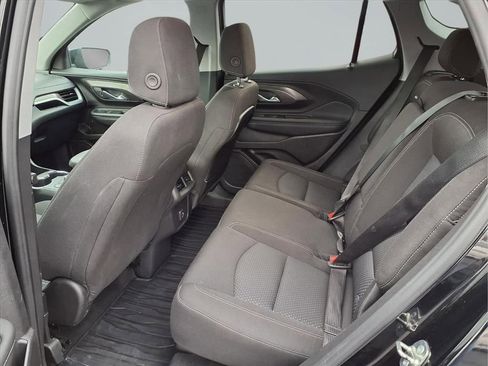 Used 2024 GMC Terrain SLE w/ Driver Convenience Package image 25