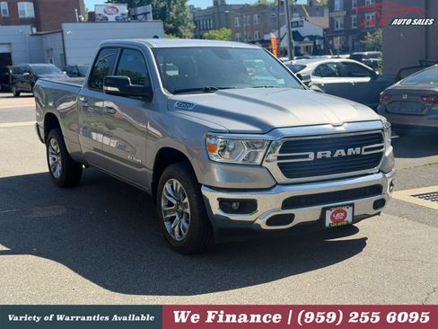 Used 2021 RAM 1500 Big Horn AWD/4WD image 3