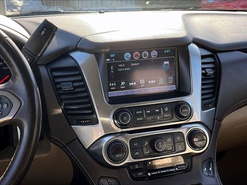 Used 2020 Chevrolet Tahoe LT image 6