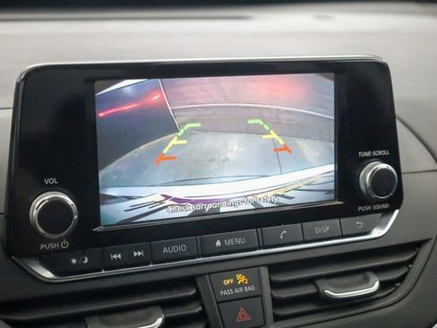 Used 2023 Nissan Altima 2.5 S image 17