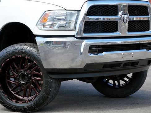 Used 2018 RAM 2500 Tradesman w/ Chrome Appearance Group AWD/4WD image 2