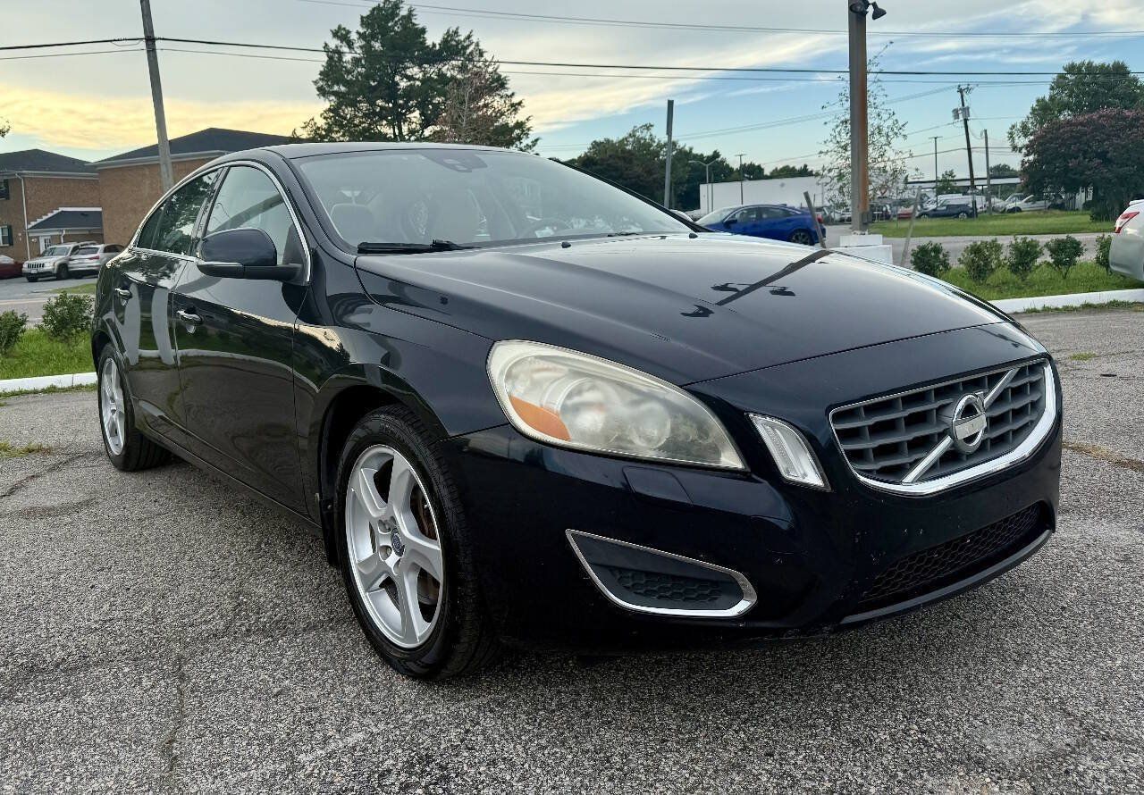 Used 2012 Volvo S60 T5 FWD image 3