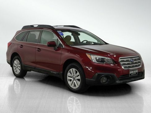 Used 2016 Subaru Outback 2.5i Premium image 7