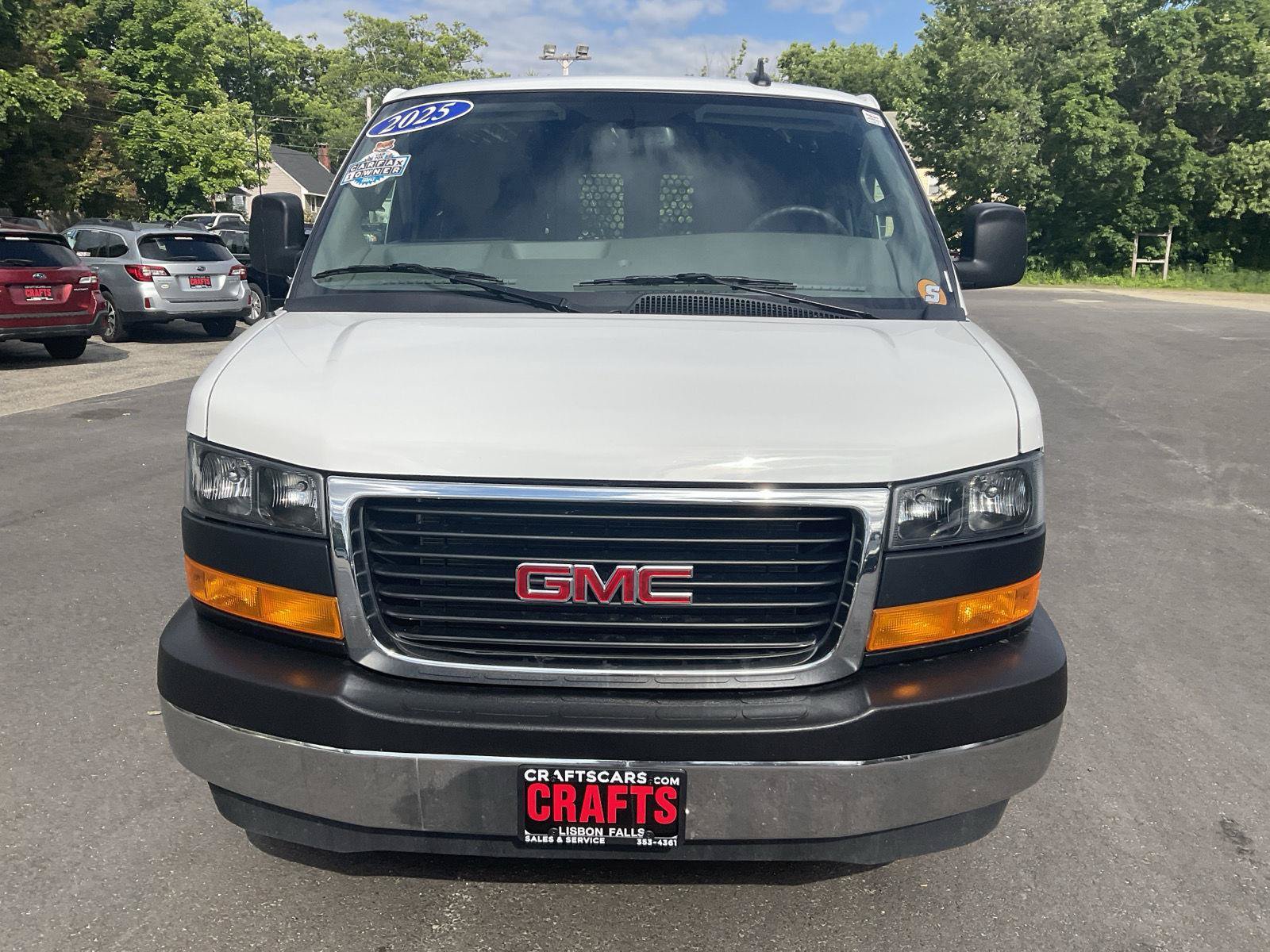 Used 2025 GMC Savana 2500 w/ Driver Convenience Package RWD image 8