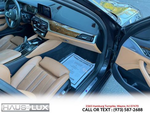 Used 2019 BMW 540i xDrive 540i xDrive Sedan w/ M Sport Package image 15