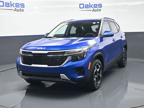 Certified 2026 Kia Seltos S AWD/4WD image 4