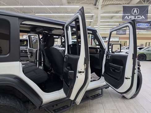 Used 2021 Jeep Wrangler Unlimited Sport AWD/4WD image 13
