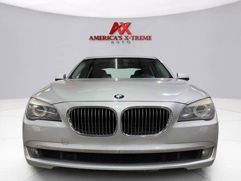 Used 2012 BMW 740Li image 10