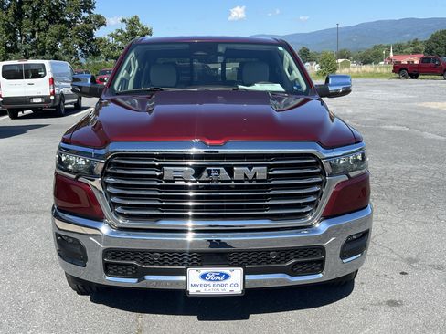 Used 2025 RAM 1500 Laramie w/ Bed Utility Group AWD/4WD image 4