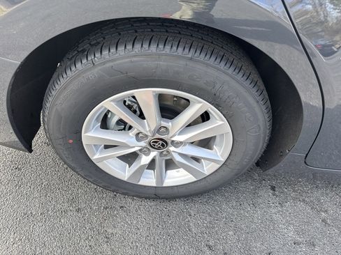 New 2025 Toyota Camry LE w/ Convenience Package image 11