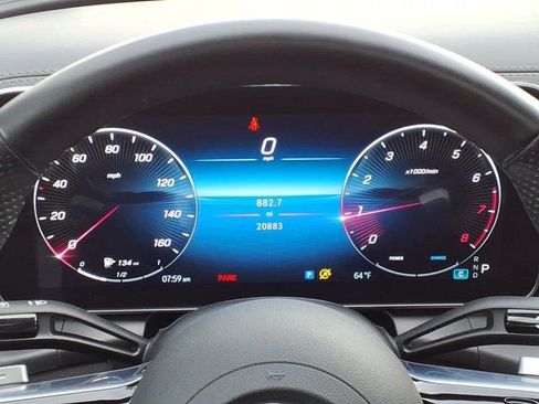 Certified 2024 Mercedes-Benz GLC 300 4MATIC image 11