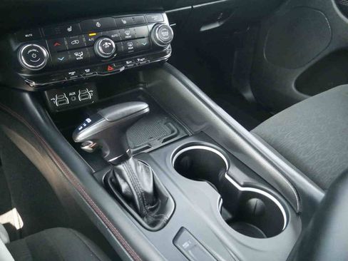 Certified 2024 Dodge Durango R/T image 36