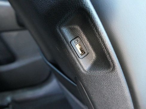 Used 2023 Kia Sorento EX FWD image 26