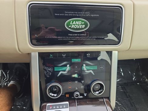 Used 2020 Land Rover Range Rover HSE AWD/4WD image 30
