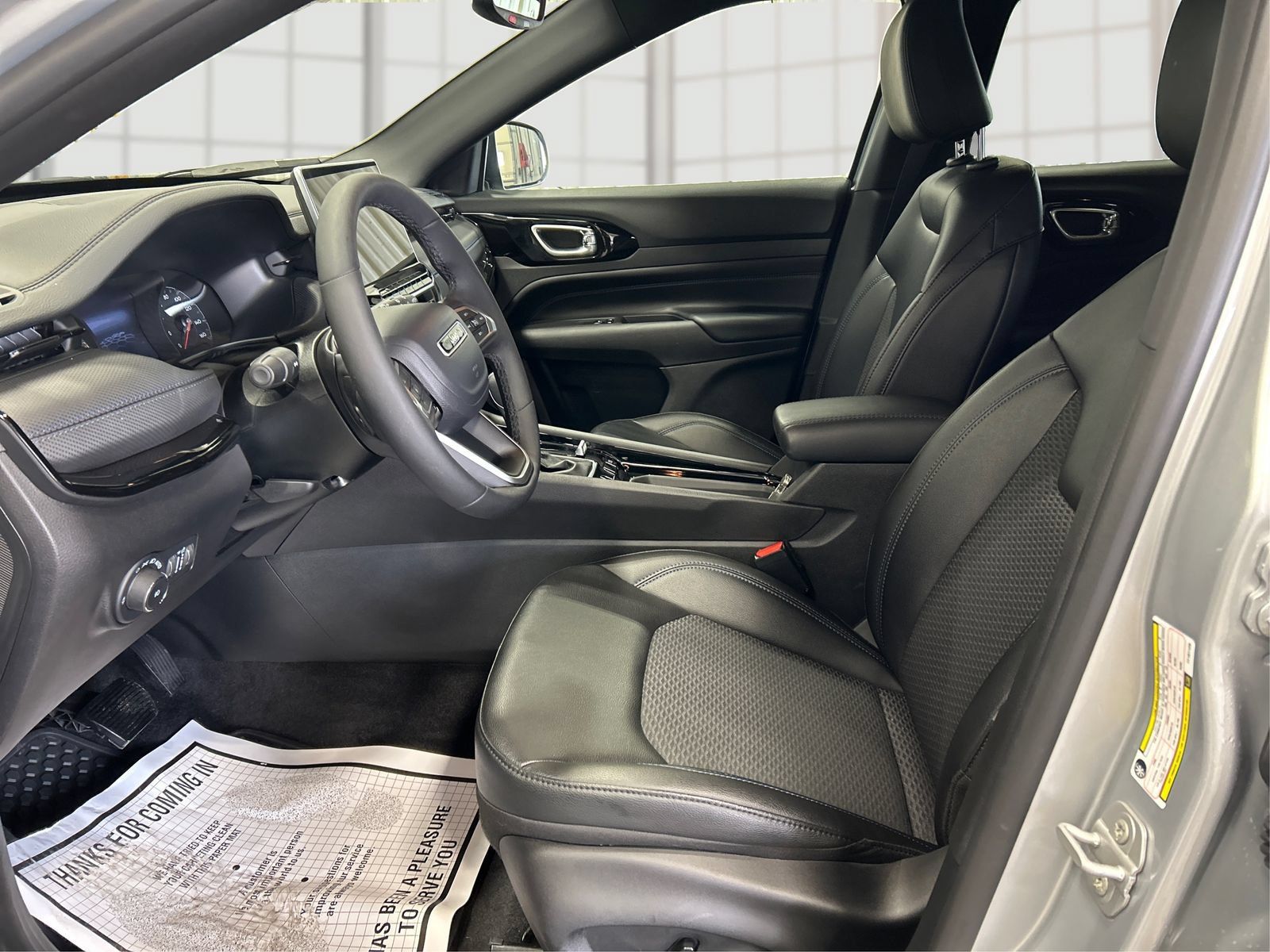 New 2026 Jeep Compass Latitude w/ Quick Order Package 29K AWD/4WD image 9