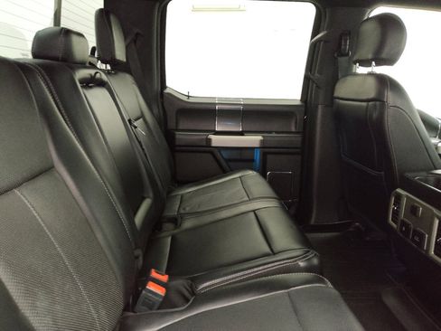 Used 2018 Ford F150 Lariat image 19