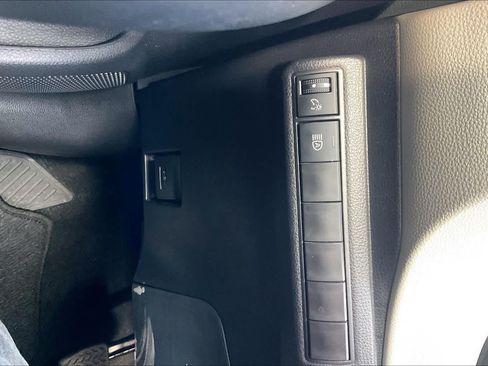 Used 2026 Toyota Corolla LE FWD image 33