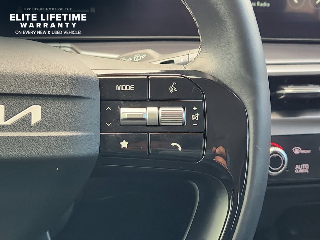 Certified 2026 Kia Sorento S FWD image 27