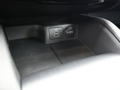 New 2025 Ford Escape ST-Line w/ Equipment Group 301A image 17