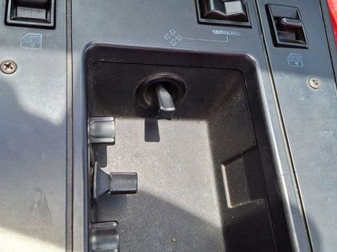 Used 1987 Chevrolet Corvette Convertible image 21