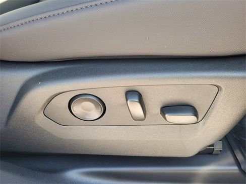 New 2026 GMC Hummer EV SUV image 16