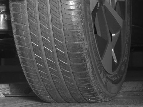 New 2026 Volvo XC40 B5 Plus w/ Protection Package Premier image 47