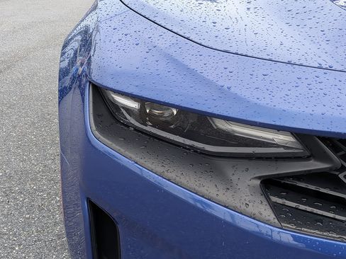 Certified 2021 Chevrolet Camaro LT RWD image 9