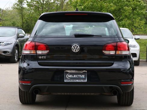 Used 2013 Volkswagen Golf 4-Door FWD image 13