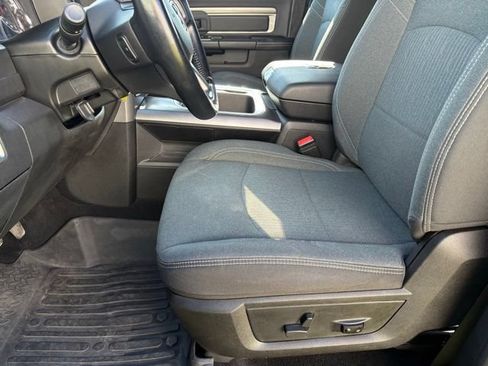 Used 2022 RAM 1500 Warlock AWD/4WD image 10