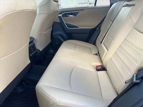 New 2025 Toyota RAV4 Limited image 17