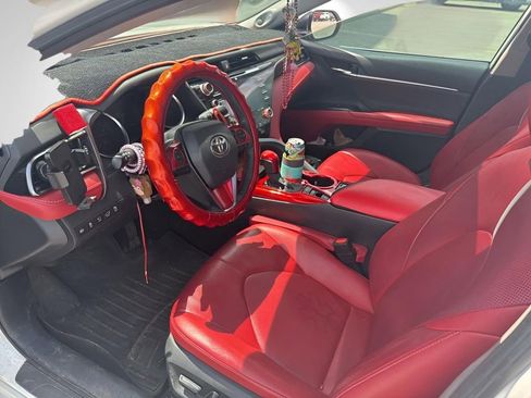 Used 2020 Toyota Camry XSE w/ Driver Assist Package FWD image 5